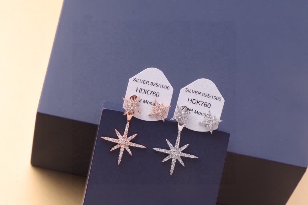 APM Monaco Classic Silver Star Earrings